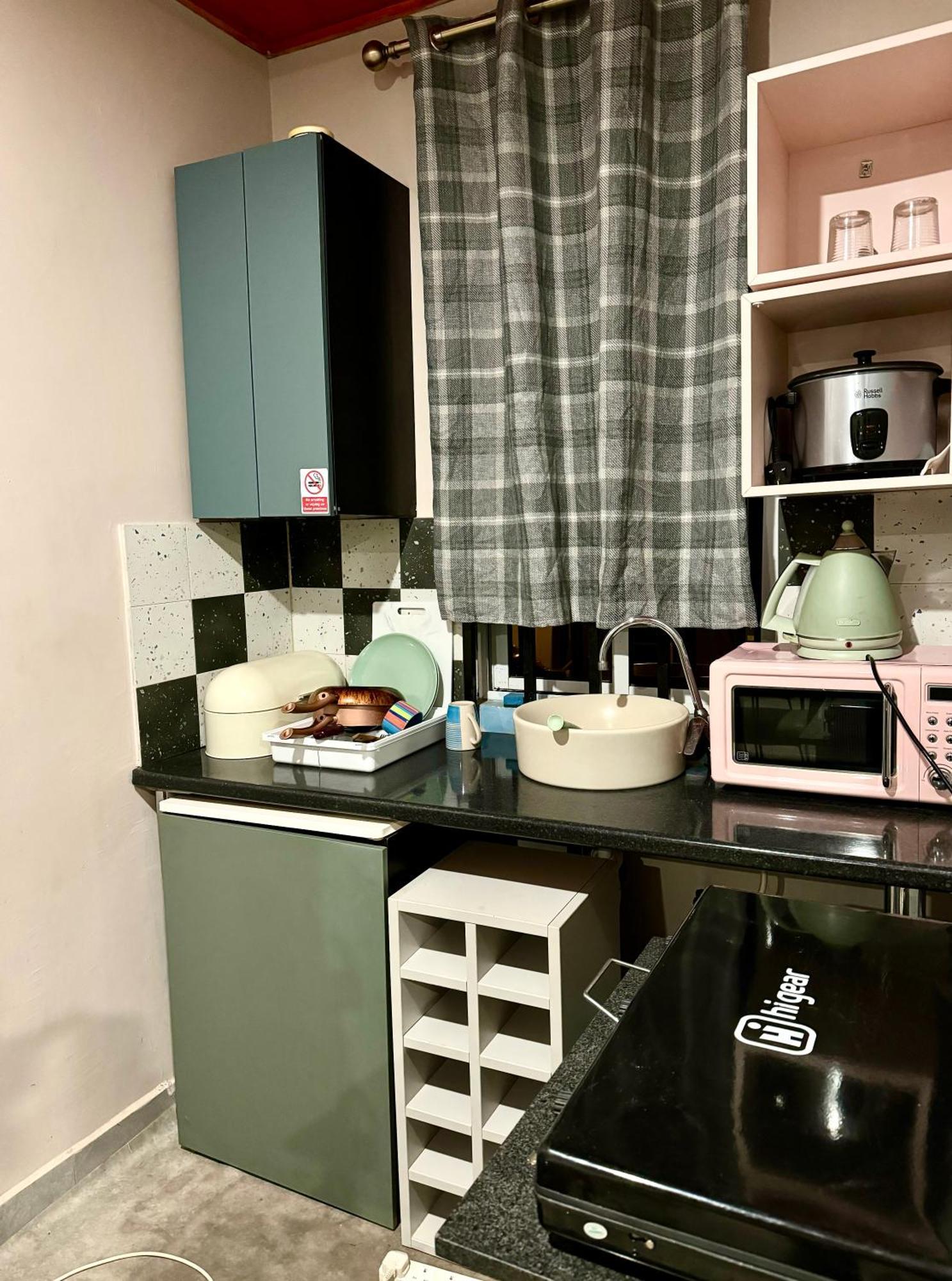 Yazmin Studio Residence لامن المظهر الخارجي الصورة